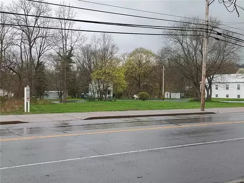 12 N Main St, Potter, NY 14544