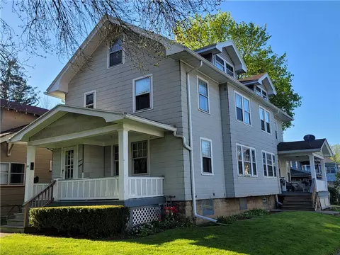 380 Brooks Ave, Rochester, NY 14619