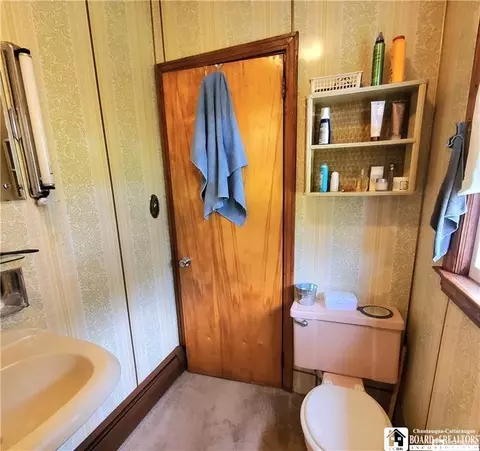 Bath - 105 Main St, Eldred, PA 16731 photo 1 of 5