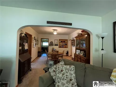 Living - 105 Main St, Eldred, PA 16731 photo 4 of 4