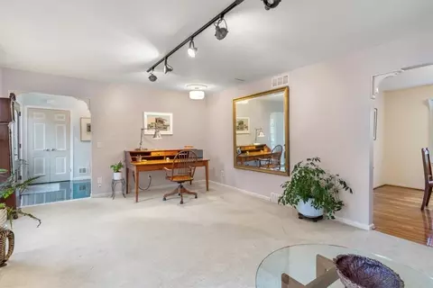 12 Sand Brook Rd, Pittsford, NY 14534 photo 8