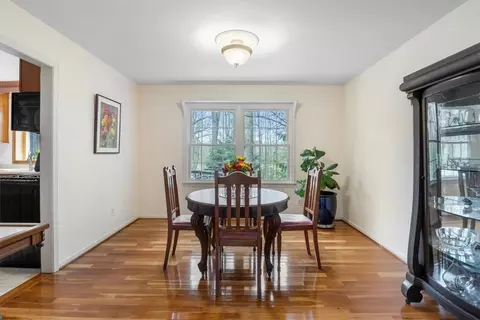 12 Sand Brook Rd, Pittsford, NY 14534 photo 11
