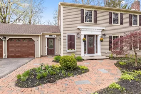 12 Sand Brook Rd, Pittsford, NY 14534 photo 5