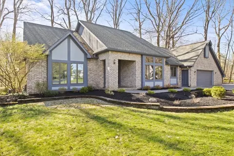 40 English Woods, Greece, NY 14616