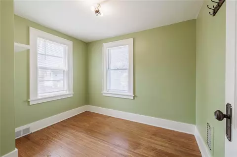 75 Peart Ave, Irondequoit, NY 14622 photo 19