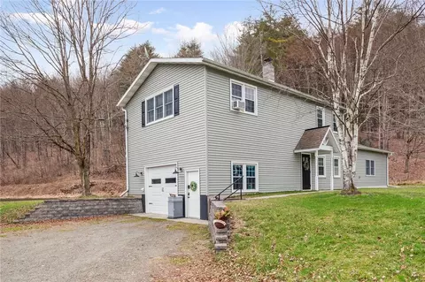 7745 State Route 7, Maryland, NY 12116