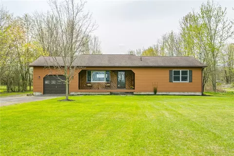 1918 Seneca St, Romulus, NY 14541