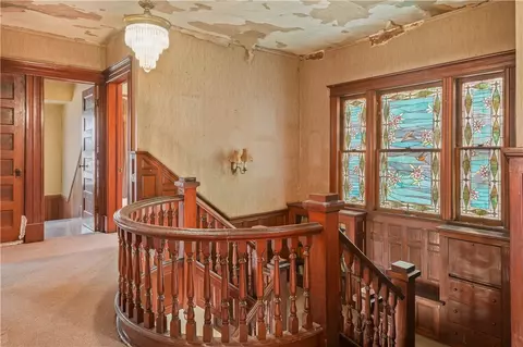 Entry Way - 616 E Main St, Cobleskill, NY 12043 photo 6 of 8
