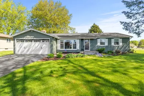 690 Janes Rd, Greece, NY 14612