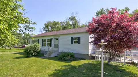 1965 Mills Rd, Waterloo, NY 13165