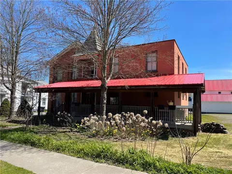 34 N Main St, New Berlin, NY 13411
