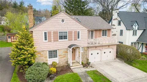 52 San Gabriel Dr, Rochester, NY 14610