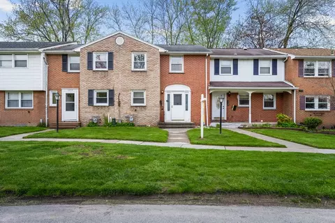 4290 Candlelight Ln UNIT B, Clay, NY 13090
