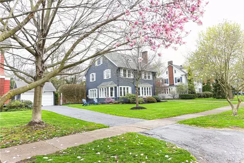 164 Croydon Rd, Rochester, NY 14610