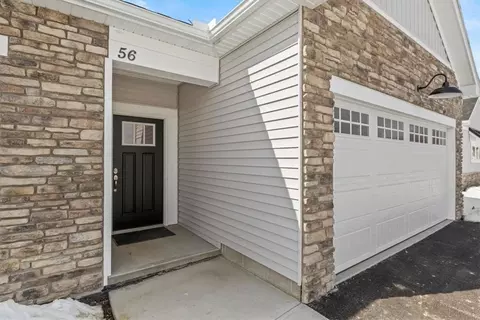 35 Cedarway Cir #228, Webster, NY 14580