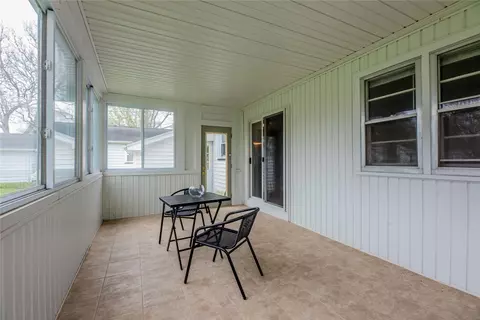 284 Pine Grove Ave, Irondequoit, NY 14617 photo 18