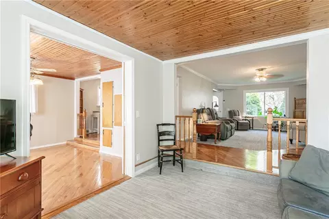 489 List Ave, Irondequoit, NY 14617 photo 10