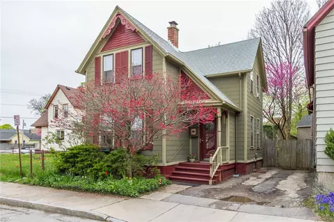 2 Pappert Pl, Rochester, NY 14620