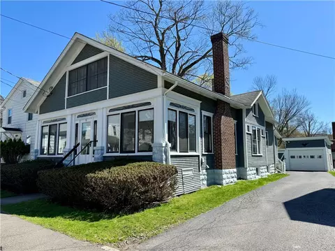9 High St, Oneonta, NY 13820
