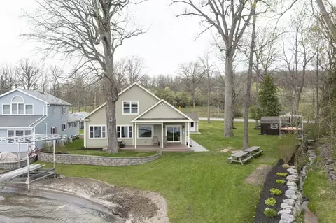 5301 N Point Dr, Geneseo, NY 14454