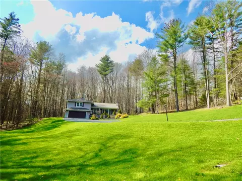 183 Hillside Dr, Oneonta, NY 13820