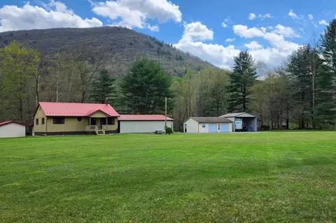 626 First Fork Rd, Sinnamahoning, PA 15861