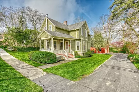 19 Ontario St, Honeoye Falls, NY 14472
