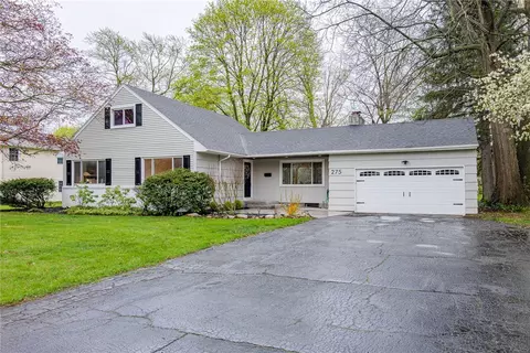 275 Maywood Dr, Rochester, NY 14618