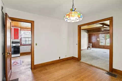 89 Doris Rd, Irondequoit, NY 14622 photo 9