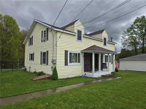 10 Ostrander Rd, Nanticoke, NY 13777