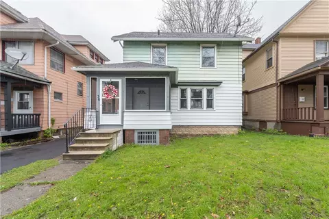 30 Gardiner Ave, Rochester, NY 14611