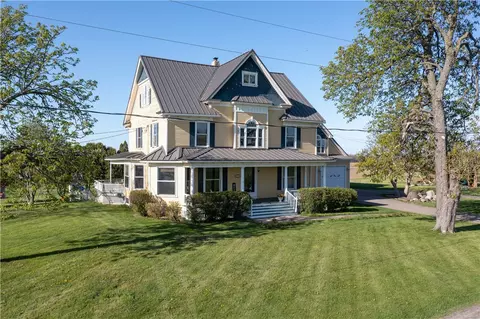 4859 Stapley Rd, Geneseo, NY 14454