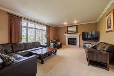 4 Dangelo Dr, Webster, NY 14580 photo 14