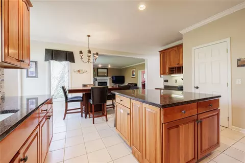4 Dangelo Dr, Webster, NY 14580 photo 13