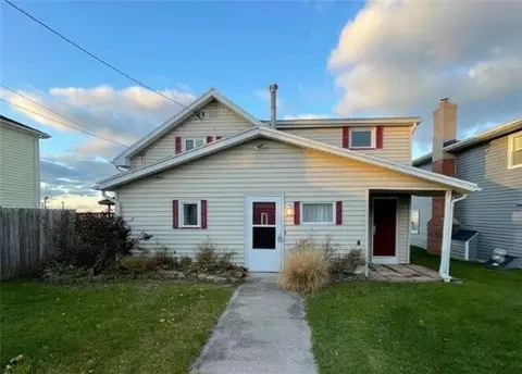 5906 W Wautoma Beach Rd, Hilton, NY 14468