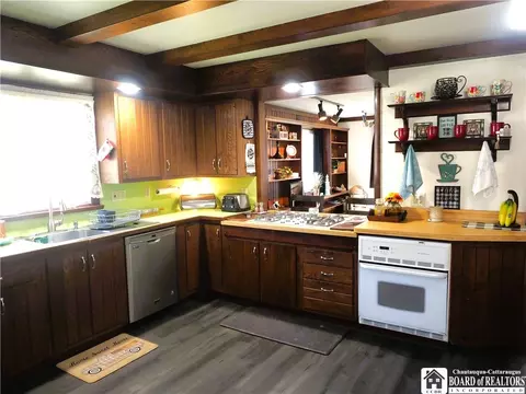 637 Brigham Rd, Dunkirk, NY 14048 photo 14