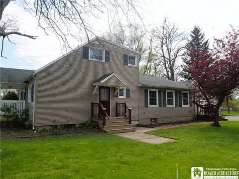 637 Brigham Rd, Dunkirk, NY 14048 photo 11
