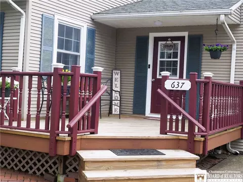 637 Brigham Rd, Dunkirk, NY 14048 photo 4