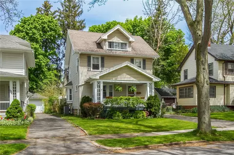 130 Marlborough Rd, Rochester, NY 14619