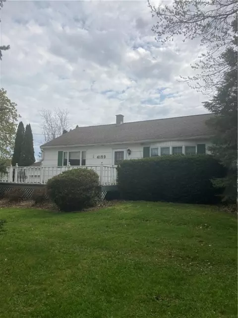 4189 Bennetts Corners Rd, Holley, NY 14470