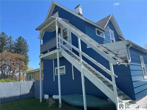 Exterior - 604 Irving St, Olean, NY 14760 photo 2 of 3