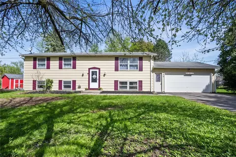 718 Hard Rd, Webster, NY 14580