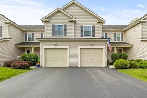 6277 Mallard Pt, Farmington, NY 14425