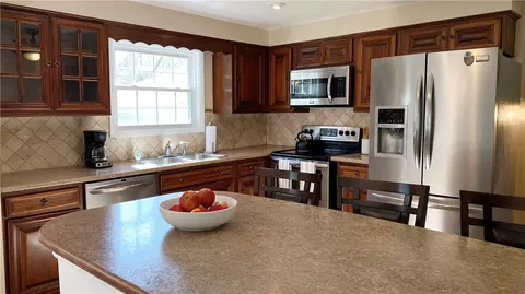 836 Helendale Rd, Irondequoit, NY 14609 photo 11