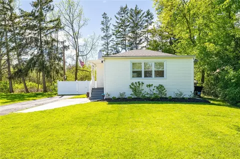 220 Reed St, Geneva, NY 14456