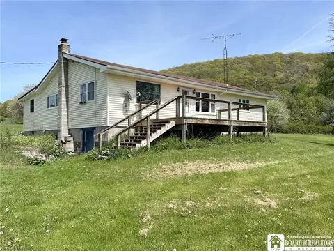 10700 Lebanon Rd, Randolph, NY 14772