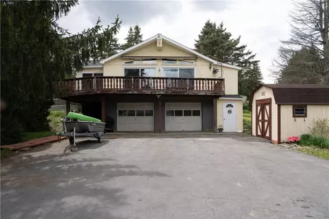 2290 Plank Rd, Lima, NY 14485