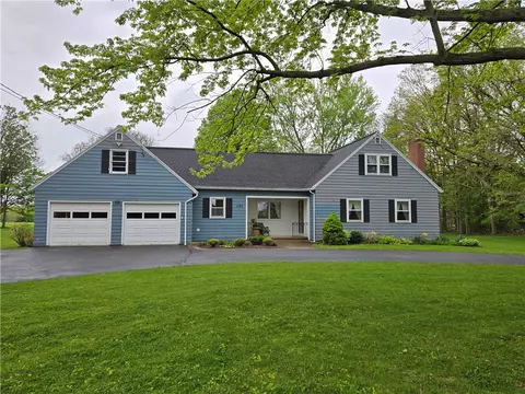 1195 North Rd, Wheatland, NY 14546