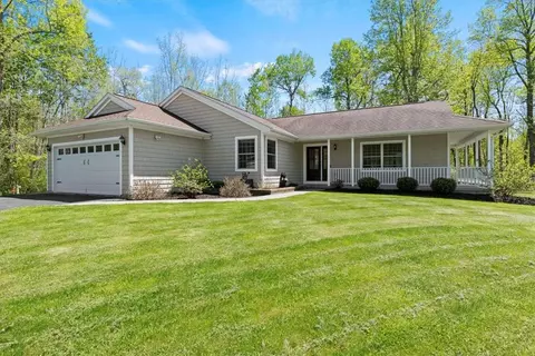 2185 Ireland Rd, Brockport, NY 14420
