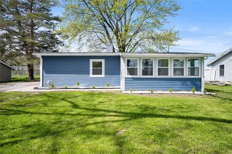 89 Rodney Dr, Honeoye Falls, NY 14472